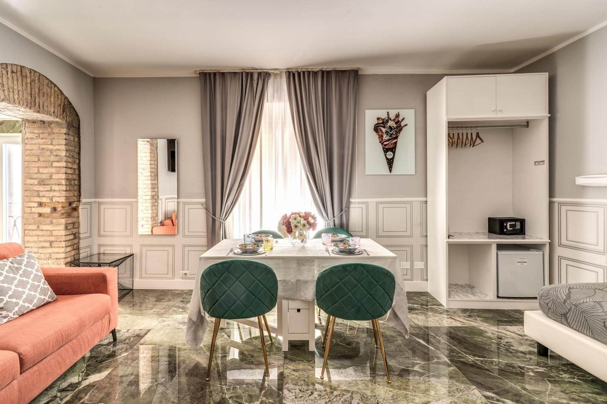 Spanish Step Dream Suites — Foto 2