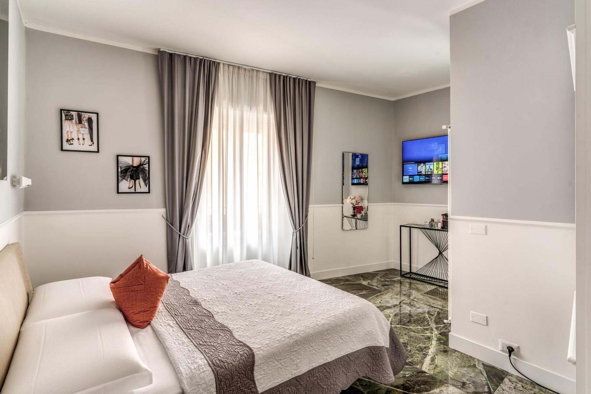 Spanish Step Dream Suites — Foto 3
